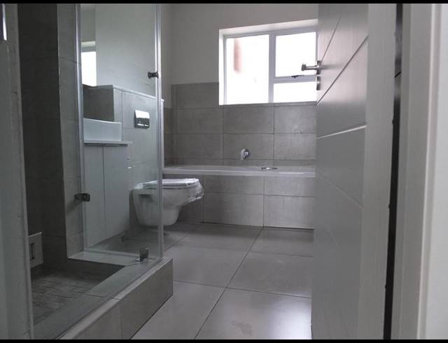 2 BEDROOM PROPERTY TO RENT IN GEORGE CENTRAL